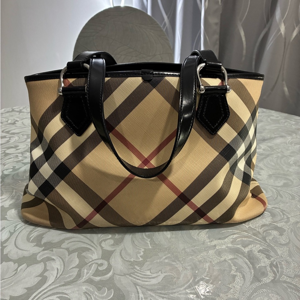 Burberry Tote Bag - Picture 3 of 14